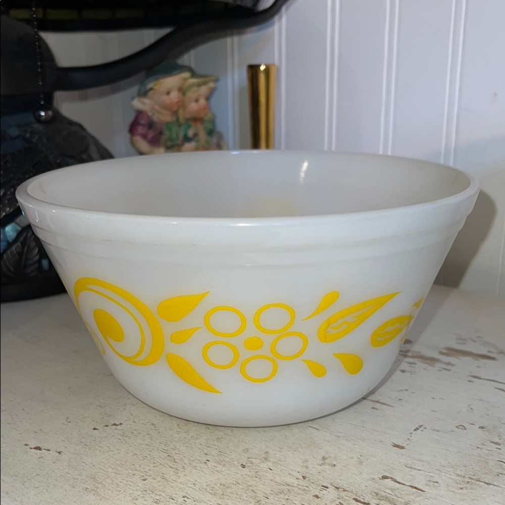 Vintage Federal Glass mixing bowl